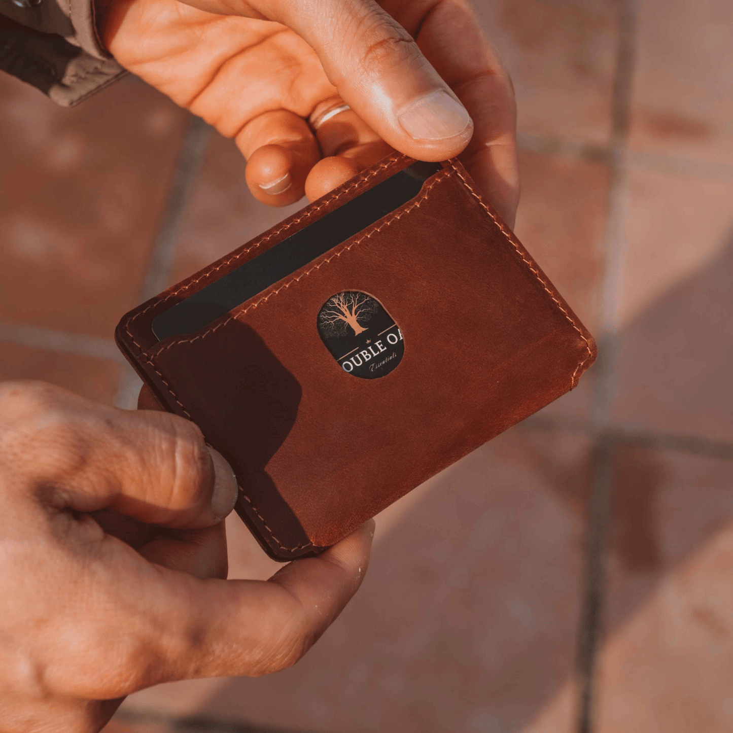 Double Oak Essentials Cloud Wallet