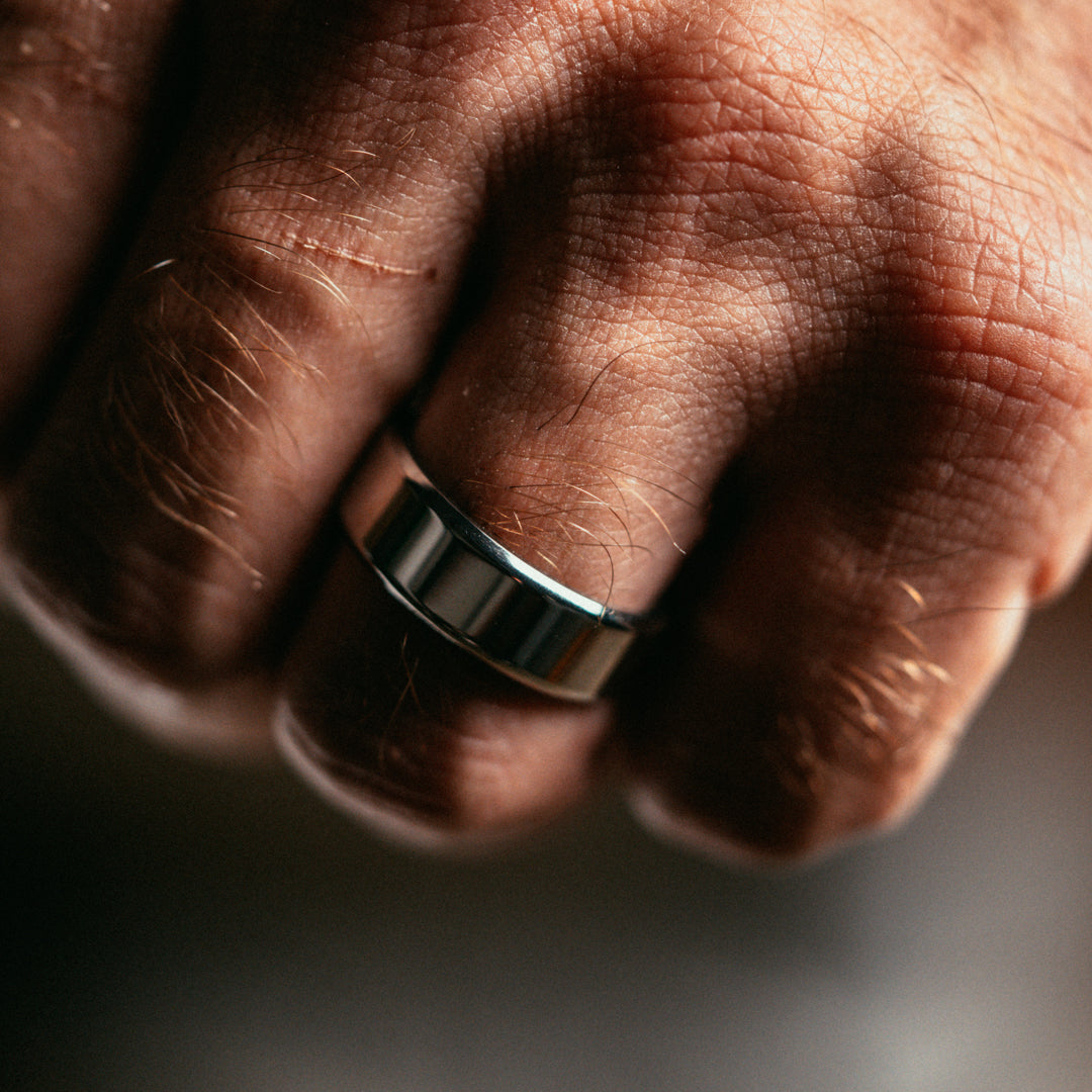 Vintage Gentlemen - The “Titan” Ring