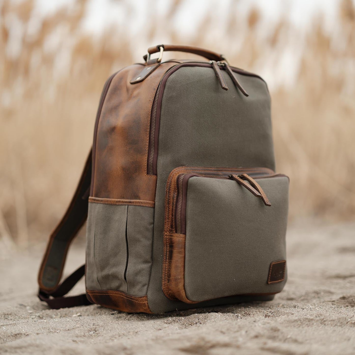 Kodiak Leather 25L Traveler Canvas Backpack