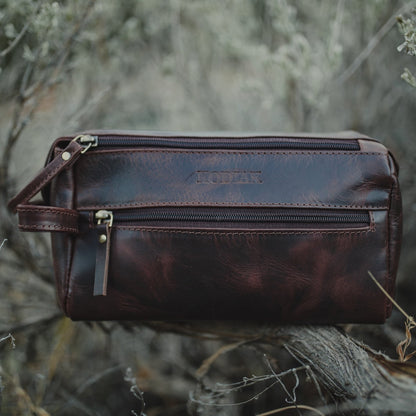 Kodiak Leather Leather Toiletry Bag