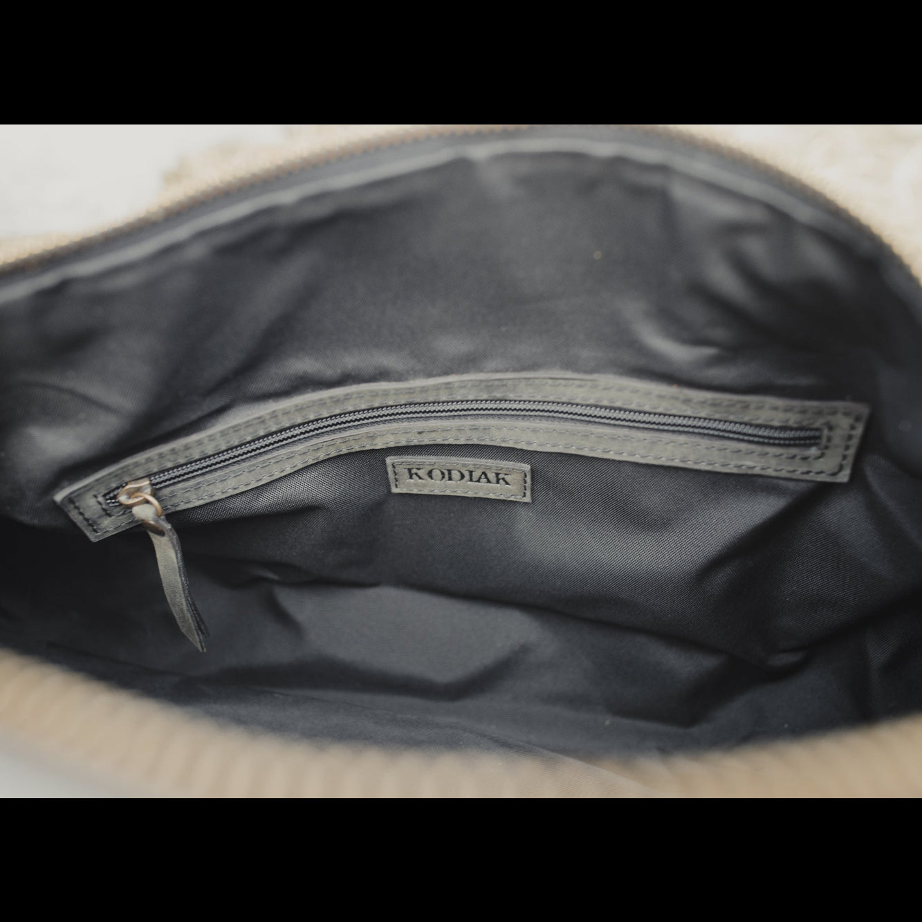 Kodiak Leather 45L Canvas Weekender