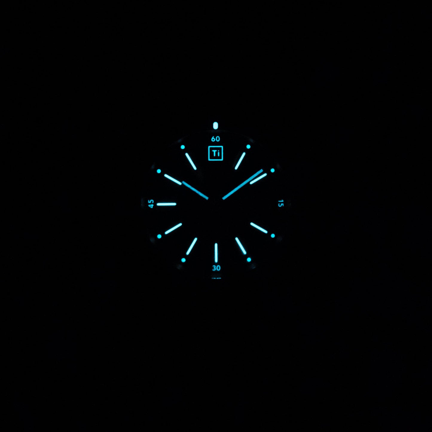 Big Idea Design Ti Field Watch / Automatic / Black