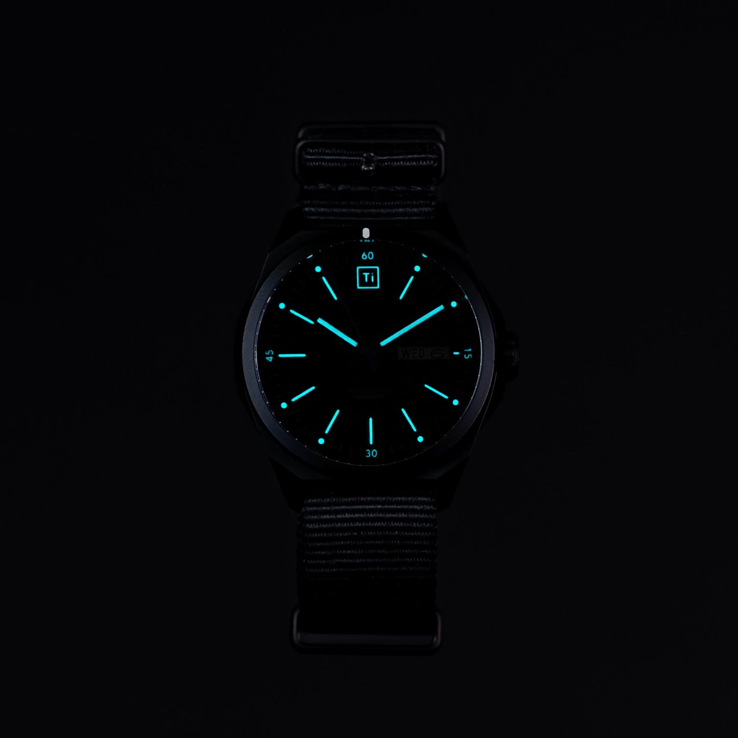 Big Idea Design Ti Field Watch / Solar Driven / Black