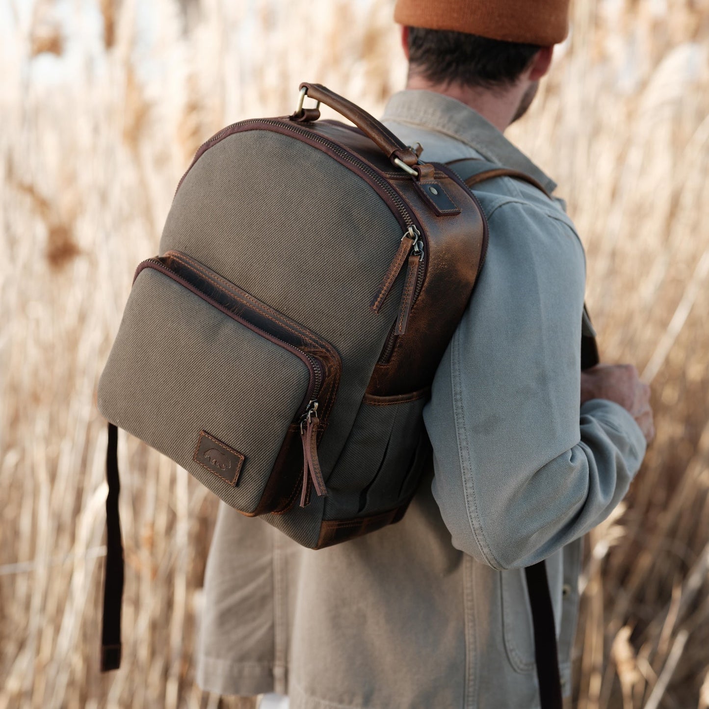 Kodiak Leather Day Traveler Canvas Backpack