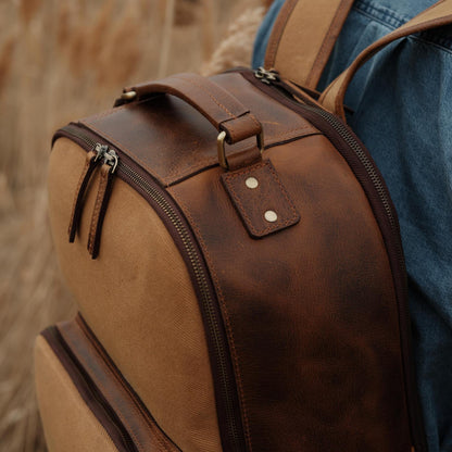 Kodiak Leather 25L Traveler Canvas Backpack