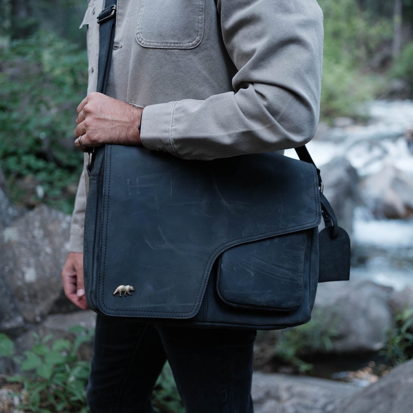 Kodiak Leather Yukon Leather Messenger (Limited Edition)