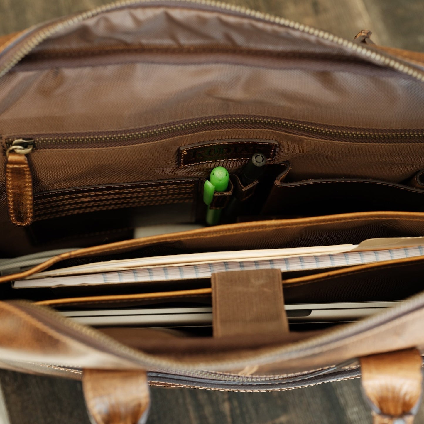 Kodiak Leather CoPilot Bag