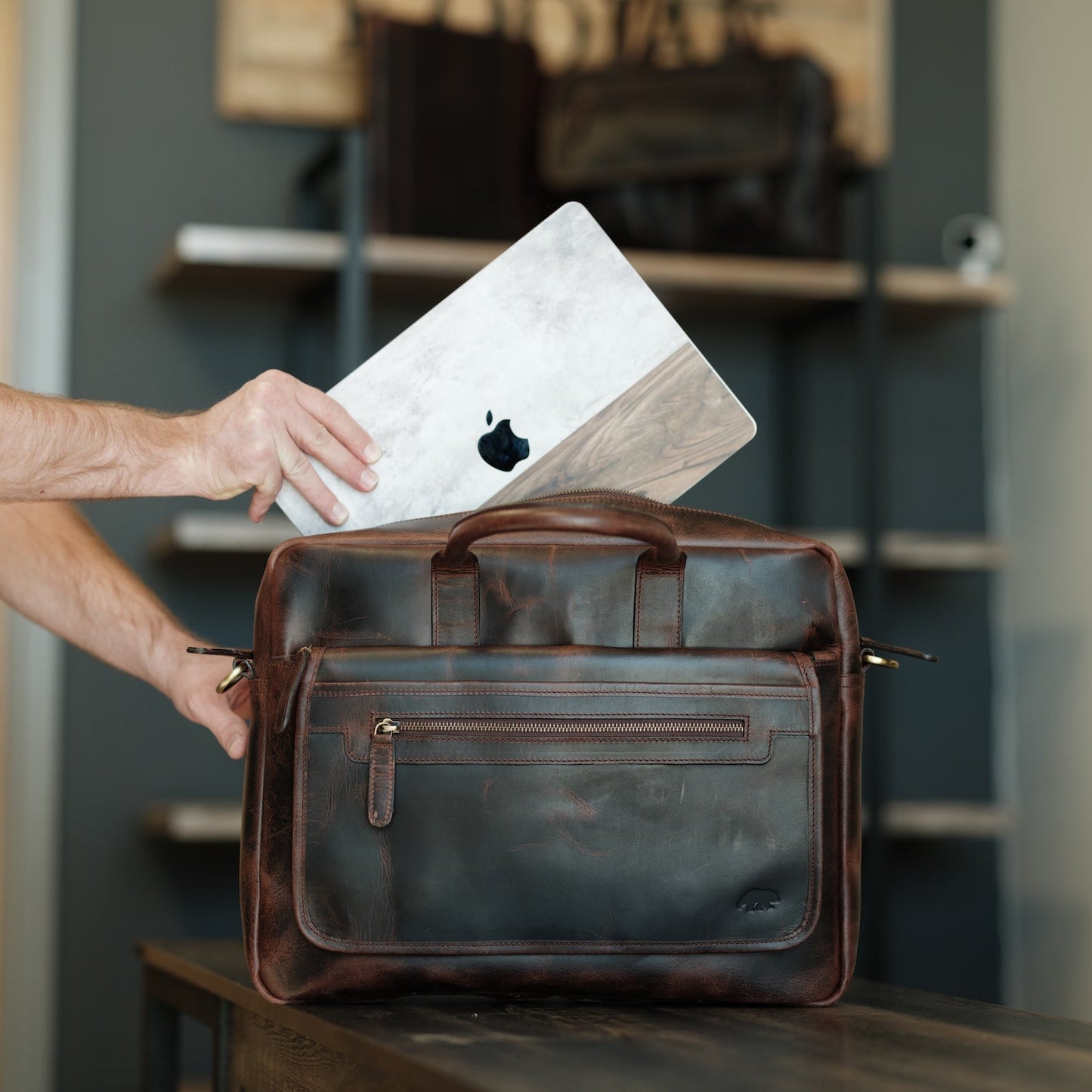 Kodiak Leather CoPilot Bag