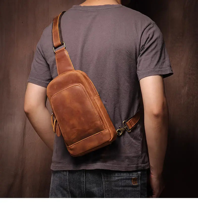 Steel Horse Leather Erling Leather Sling Bag | Crossbody Leather Pack