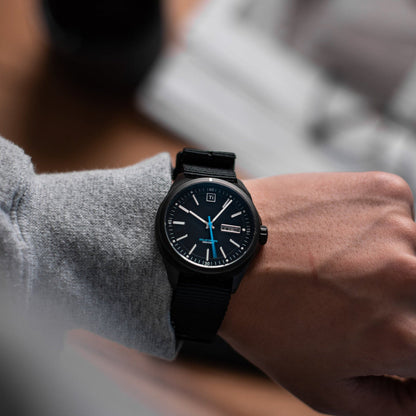Big Idea Design Ti Field Watch / Solar Driven / Black