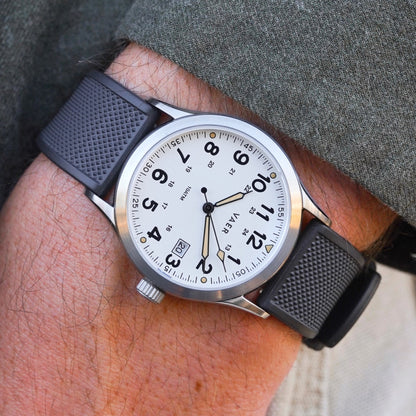 Vaer Watches S3 Calendar Field White - 36mm Quartz