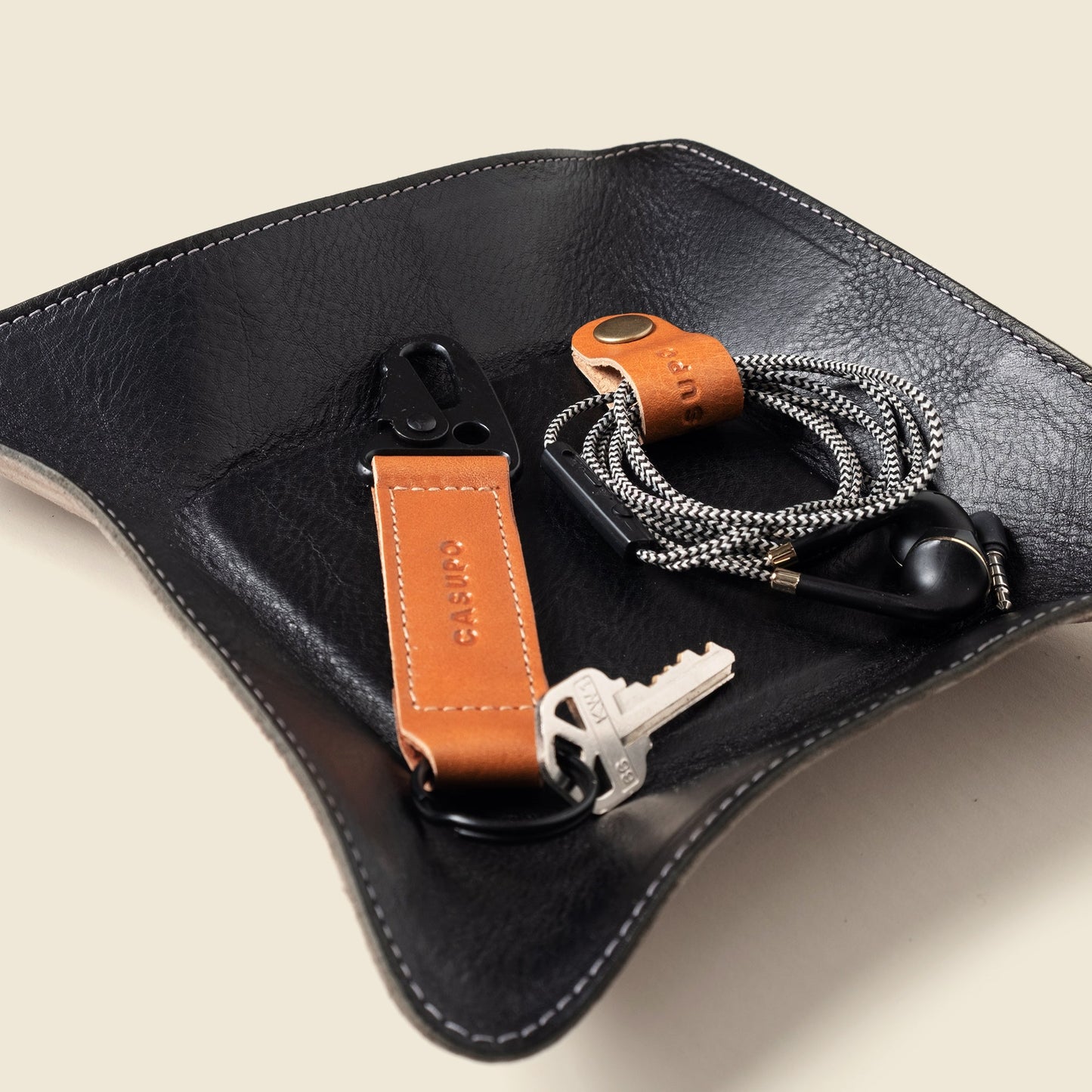 Casupo Travel Valet Tray - Black