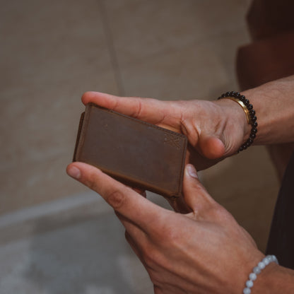 Double Oak Essentials Cloud Wallet
