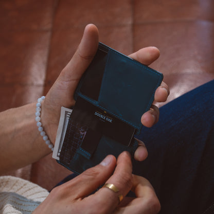 Double Oak Essentials Cloud Wallet