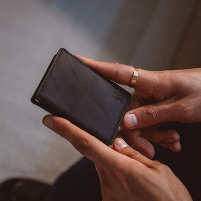 Double Oak Essentials Cloud Wallet
