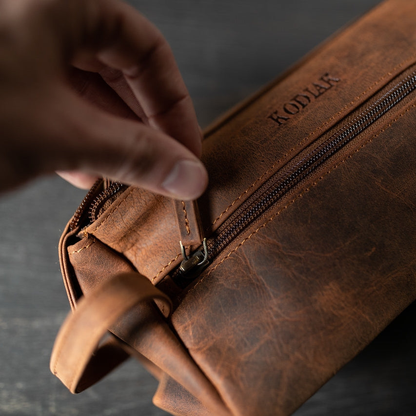 Kodiak Leather Leather Toiletry Bag