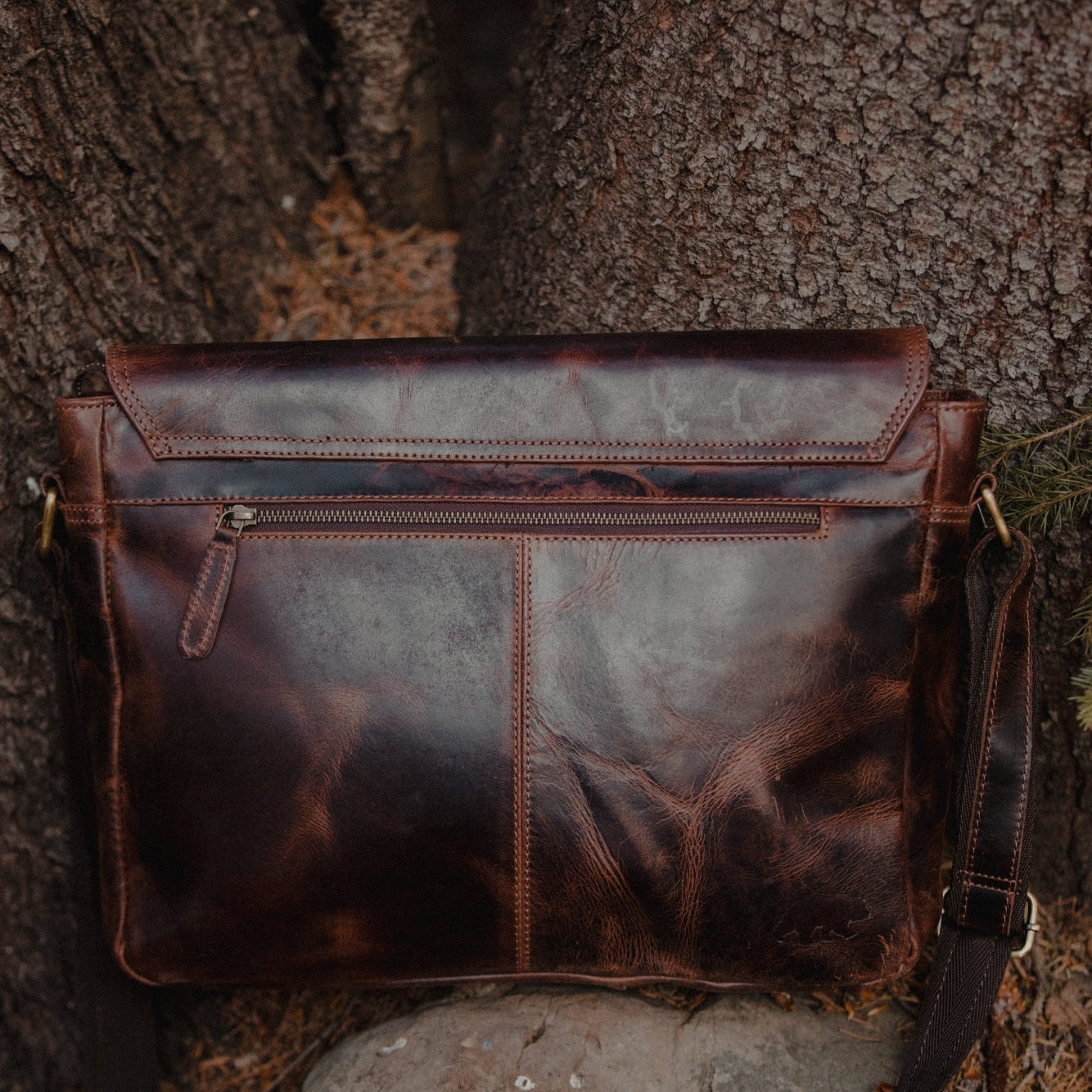 Kodiak Leather Buffalo Leather Messenger