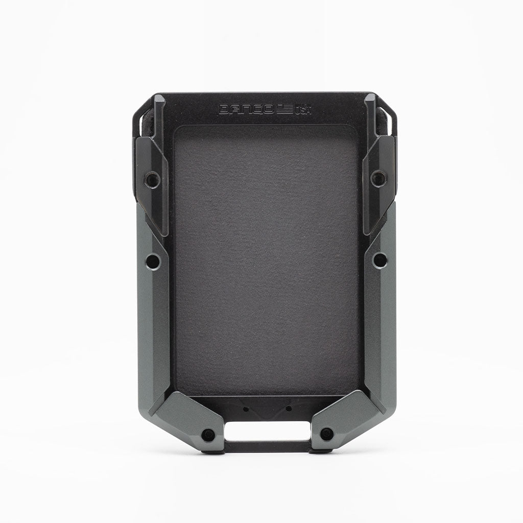DANGO M4 MAVERICK™ RAIL WALLET