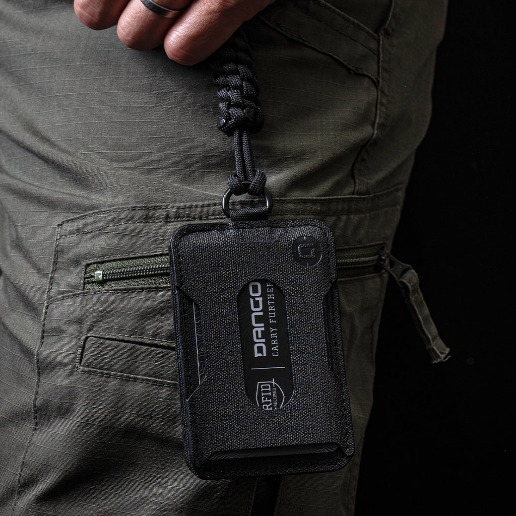 DANGO S1 STEALTH™ MAGSAFE PHONE WALLET