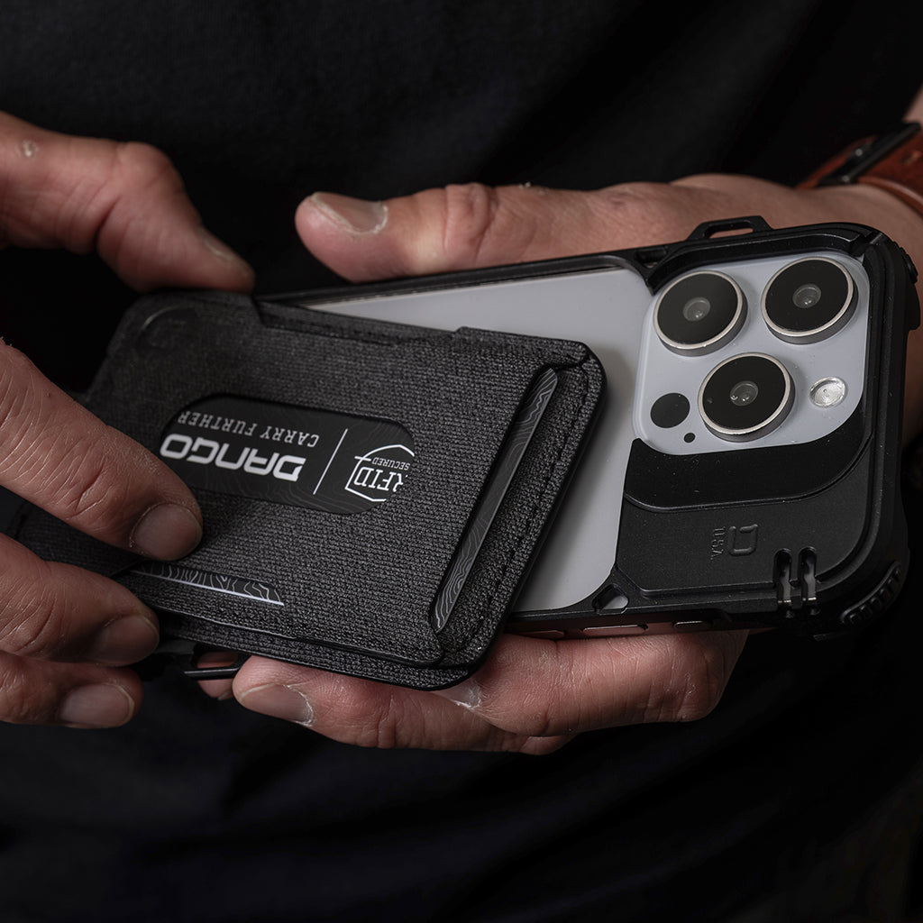 DANGO S1 STEALTH™ MAGSAFE PHONE WALLET