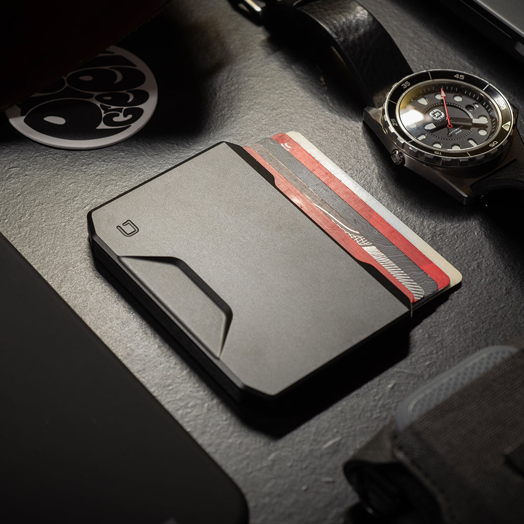 DANGO SK1 SLIDE KICK WALLET