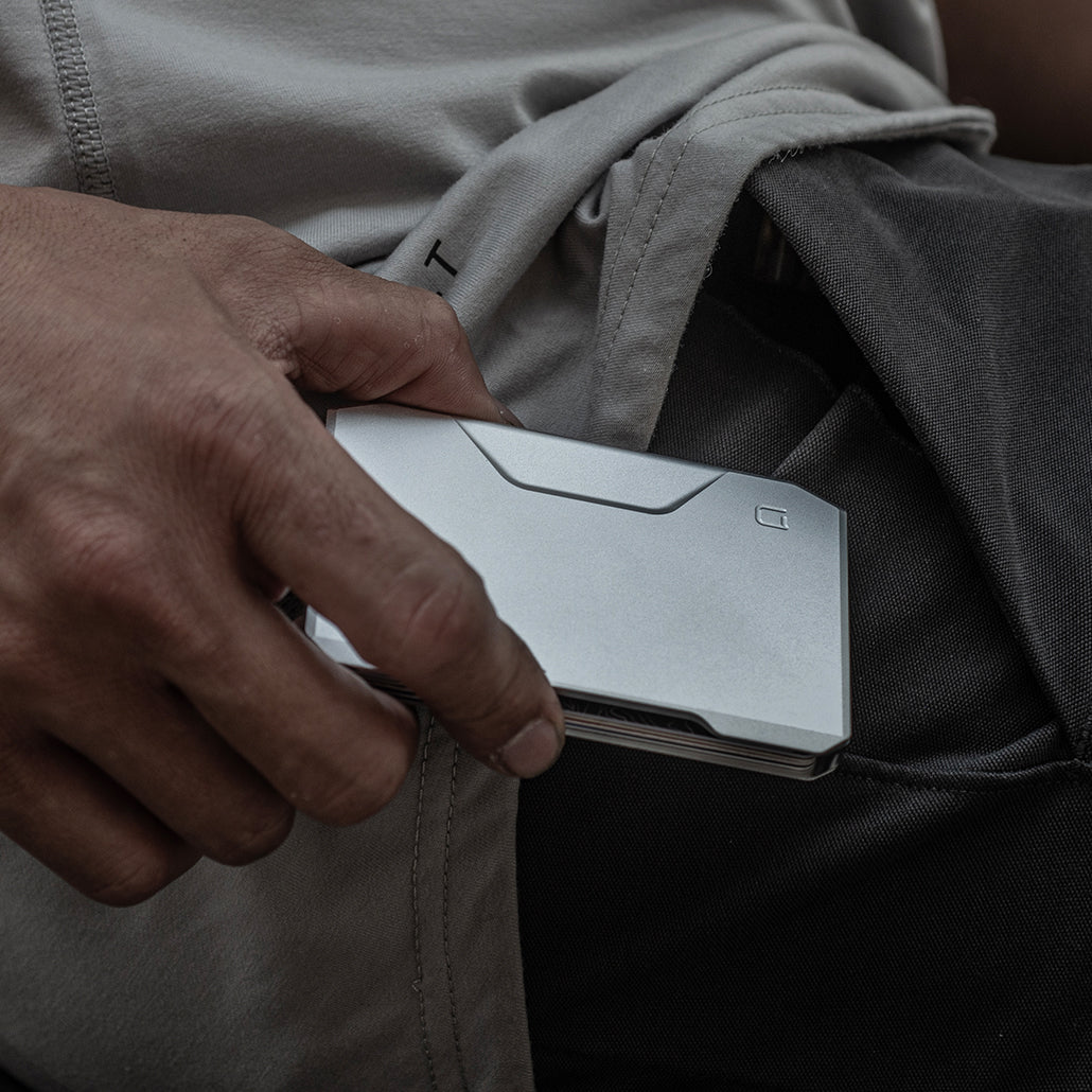 DANGO SK1 SLIDE KICK WALLET