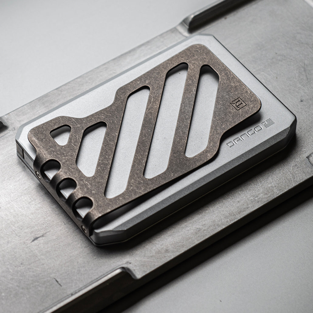 DANGO SK1 SLIDE KICK WALLET