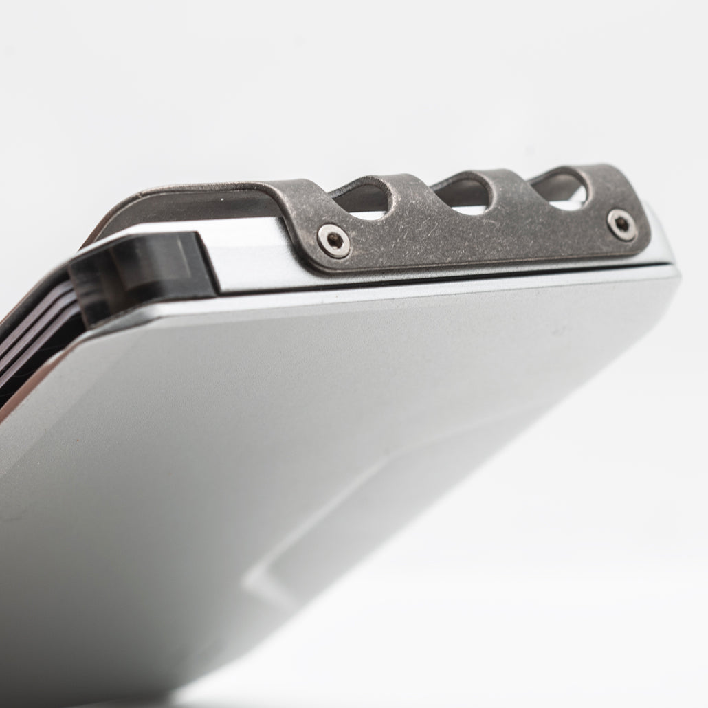 DANGO SK1 TITANIUM MONEY CLIP